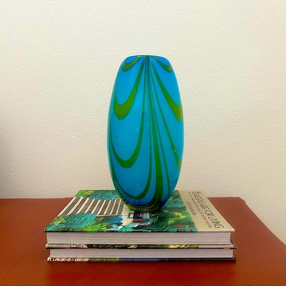 Anthropologie Art Deco Blue Pattern Vase - Picture 2 of 7